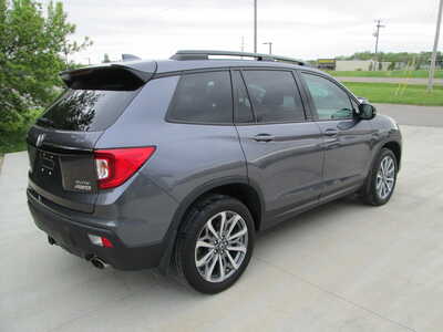 2020 Honda Passport, $24790. Photo 3