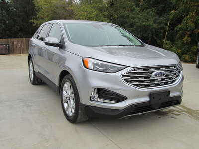 2024 Ford Edge, $22950. Photo 2
