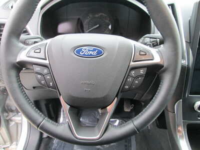 2024 Ford Edge, $22950. Photo 11