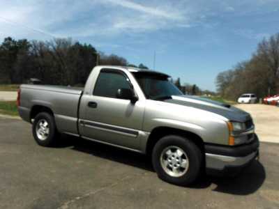 2003 Chevrolet 1500 Reg Cab, $3995. Photo 2