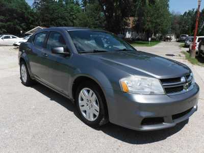 2012 Dodge Avenger, $4695. Photo 2