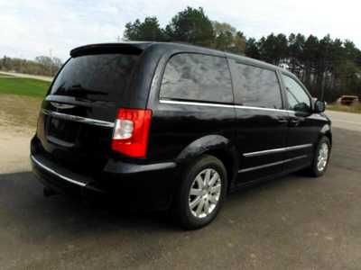2011 Chrysler Town & Country, $3995. Photo 5