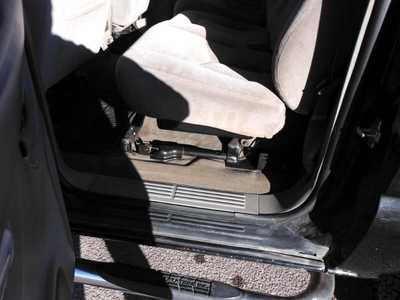 2005 Chevrolet Avalanche, $3495. Photo 11