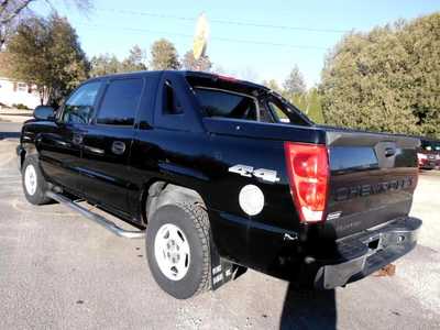 2005 Chevrolet Avalanche, $3495. Photo 6
