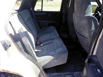 2002 Chevrolet Blazer, $1895. Photo 7