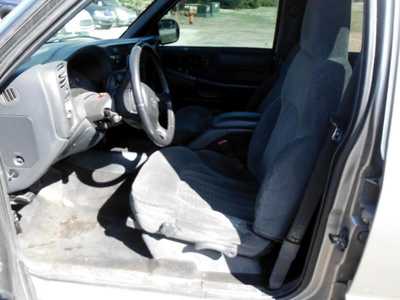 2002 Chevrolet Blazer, $1895. Photo 9