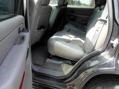 2005 Chevrolet Tahoe, $3695. Photo 5
