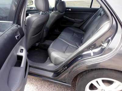 2006 Honda Accord, $3295. Photo 5