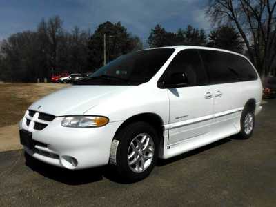 2000 Dodge Caravan, Grand, $2999. Photo 2
