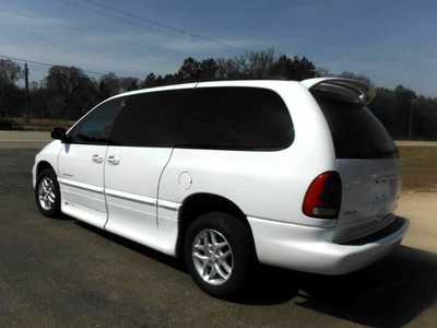 2000 Dodge Caravan, Grand, $2999. Photo 4