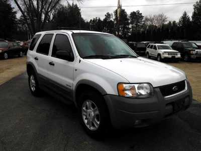 2002 Ford Escape, $2995. Photo 10