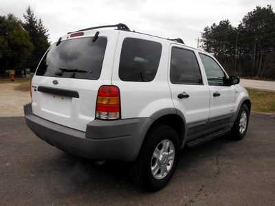 2002 Ford Escape, $2995. Photo 8