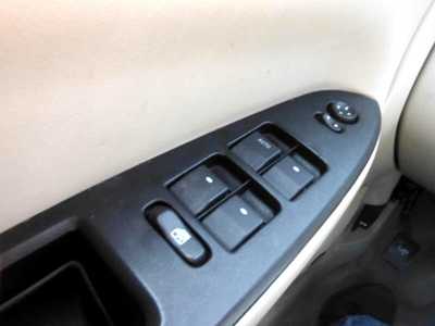 2011 Chevrolet Impala, $2895. Photo 9