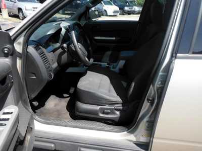 2011 Ford Escape, $2995. Photo 6
