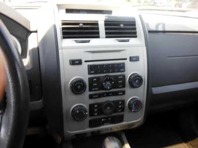 2011 Ford Escape, $2995. Photo 9
