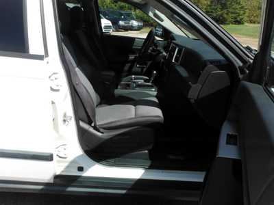 2009 Jeep Grand Cherokee, $4895. Photo 5