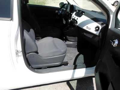 2013 Fiat 500 Pop, $3695. Photo 9