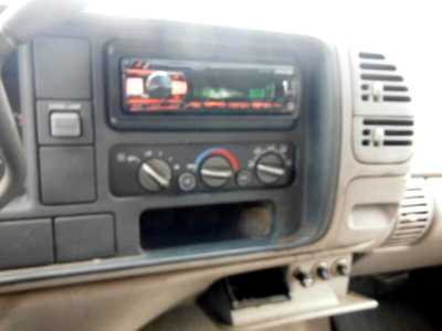 1995 Chevrolet 1500 Ext Cab, $2695. Photo 10