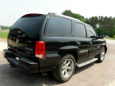 2005 Cadillac Escalade, $2694. Photo 12