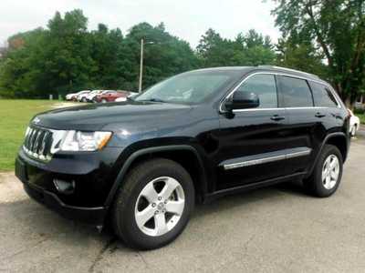 2011 Jeep Grand Cherokee, $6003. Photo 2