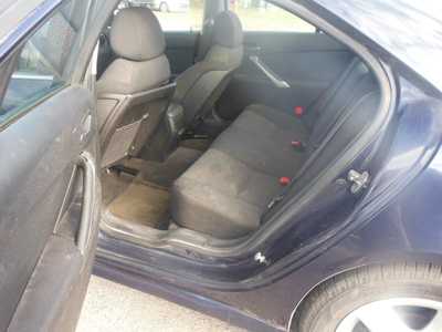 2009 Pontiac G6, $3495. Photo 11