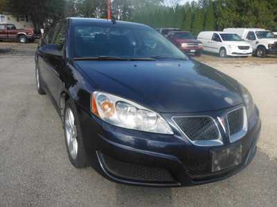 2009 Pontiac G6, $3495. Photo 7