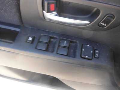 2009 Mazda Mazda5, $3995. Photo 8