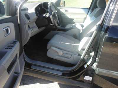 2013 Honda Pilot, $6492. Photo 5