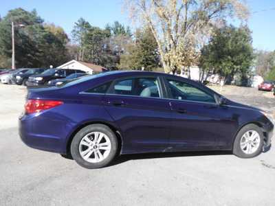 2013 Hyundai Sonata, $4896. Photo 11