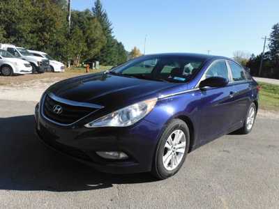 2013 Hyundai Sonata, $4896. Photo 4