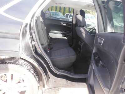 2015 Ford Edge, $4495. Photo 5