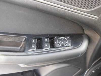 2015 Ford Edge, $4495. Photo 8