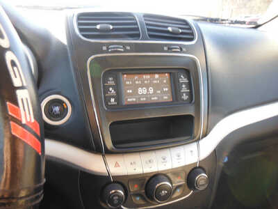 2011 Dodge Journey, $3695. Photo 6