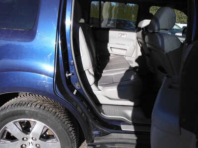 2013 Honda Pilot, $6295. Photo 7