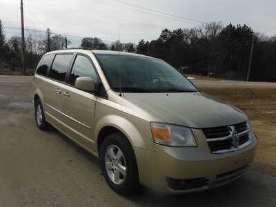 2010 Dodge Caravan, Grand, $3195. Photo 2