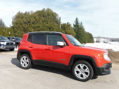 2016 Jeep Renegade, $9600. Photo 3