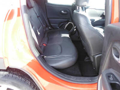 2016 Jeep Renegade, $9600. Photo 5
