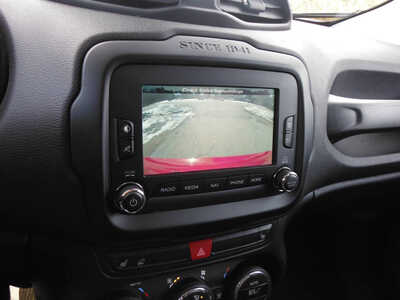 2016 Jeep Renegade, $9600. Photo 8