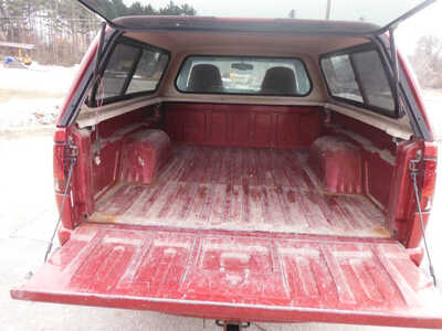 1998 Chevrolet S-10 Reg Cab, $2250. Photo 9