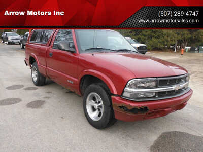 1998 Chevrolet S-10 Reg Cab, $2250. Photo 1