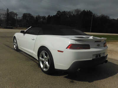 2015 Chevrolet Camaro, $9500. Photo 5