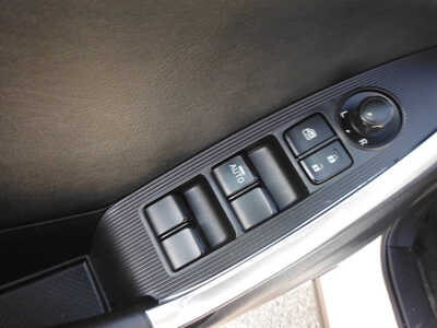 2015 Mazda CX-5, $7995. Photo 9