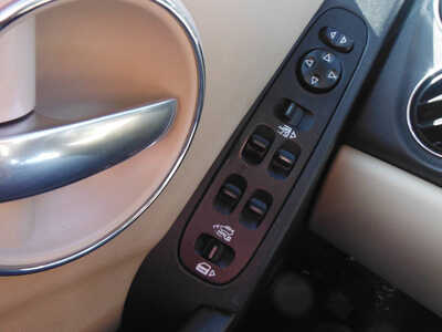 2006 Pontiac Grand Prix, $3395. Photo 10