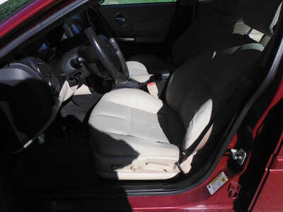 2006 Pontiac Grand Prix, $3395. Photo 12