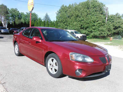 2006 Pontiac Grand Prix, $3395. Photo 2
