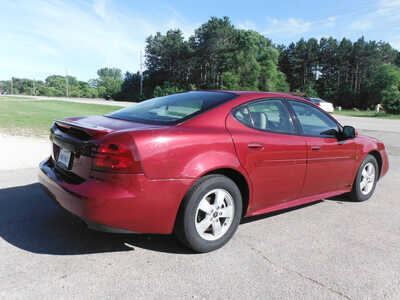 2006 Pontiac Grand Prix, $3395. Photo 4