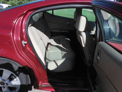 2006 Pontiac Grand Prix, $3395. Photo 6