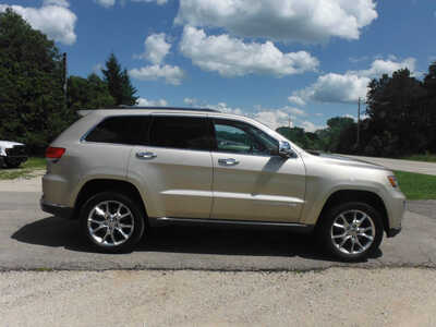 2015 Jeep Grand Cherokee, $9895. Photo 4