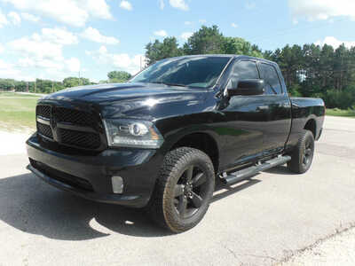 2014 RAM 1500, $138000. Photo 3