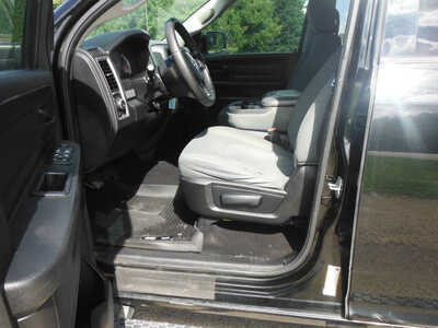2014 RAM 1500, $138000. Photo 7